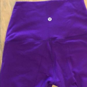 Lululemon women’s regal plum tights